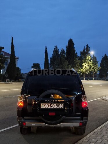Mitsubishi Pajero 2008, 256,000 km - 3.0 l - Gəncə
