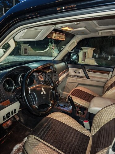 Mitsubishi Pajero 2008, 256,000 km - 3.0 l - Gəncə