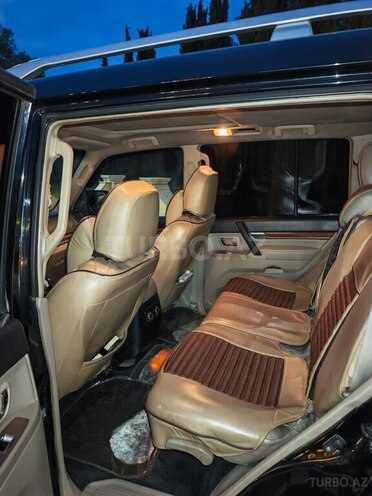 Mitsubishi Pajero 2008, 256,000 km - 3.0 l - Gəncə