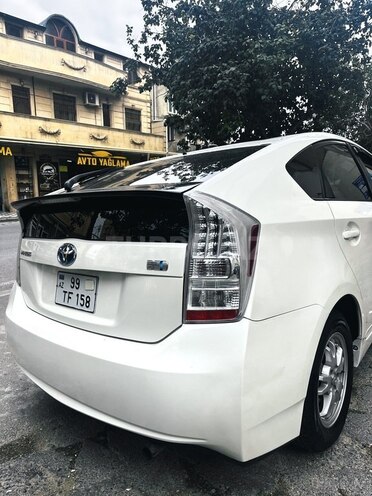 Toyota Prius 2010, 250,000 km - 1.8 l - Bakı