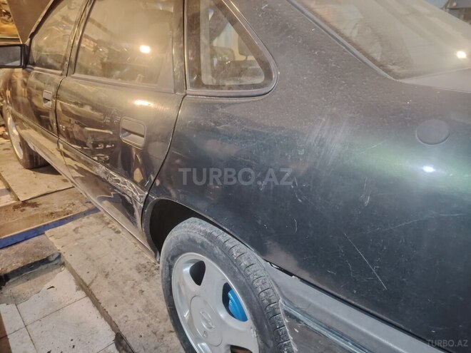 Opel Vectra 1994, 227,000 km - 1.6 l - Bakı