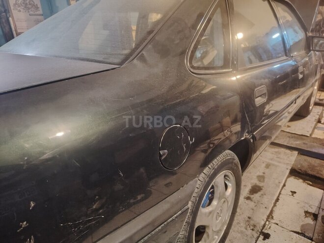 Opel Vectra 1994, 227,000 km - 1.6 l - Bakı