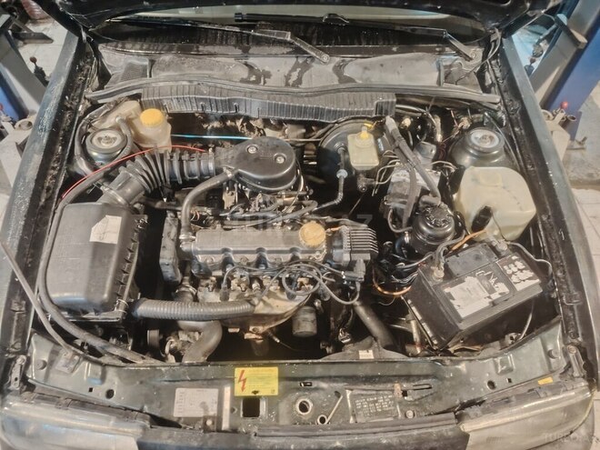 Opel Vectra 1994, 227,000 km - 1.6 l - Bakı
