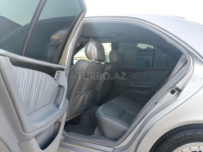 Mercedes E 240 2000, 410,177 km - 2.6 л - Bakı