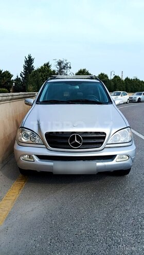 Mercedes ML 320 2002, 196,600 km - 3.2 л - Bakı