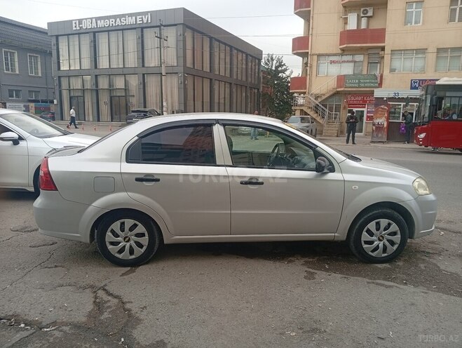 Chevrolet Aveo 2010, 330,000 km - 1.4 l - Bakı