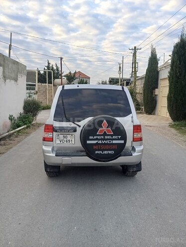 Mitsubishi Pajero io 2002, 243,000 km - 2.0 l - Bakı