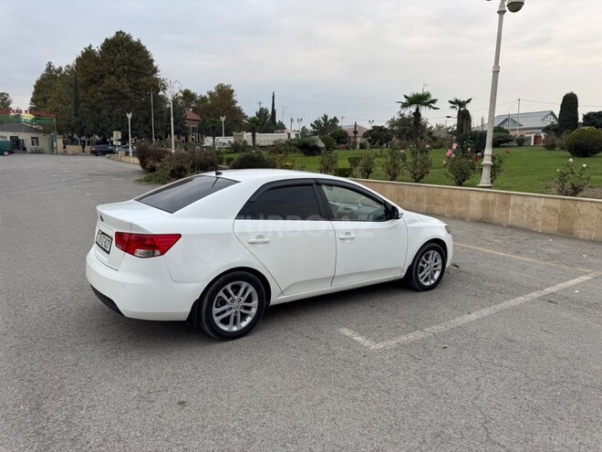 Kia Cerato 2010, 304,200 km - 1.6 l - Bərdə
