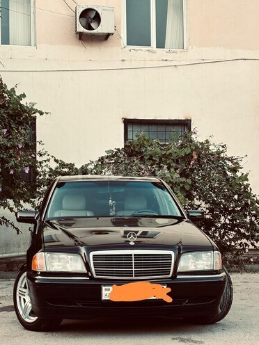 Mercedes C 220 1995, 254,600 km - 2.2 л - Bakı