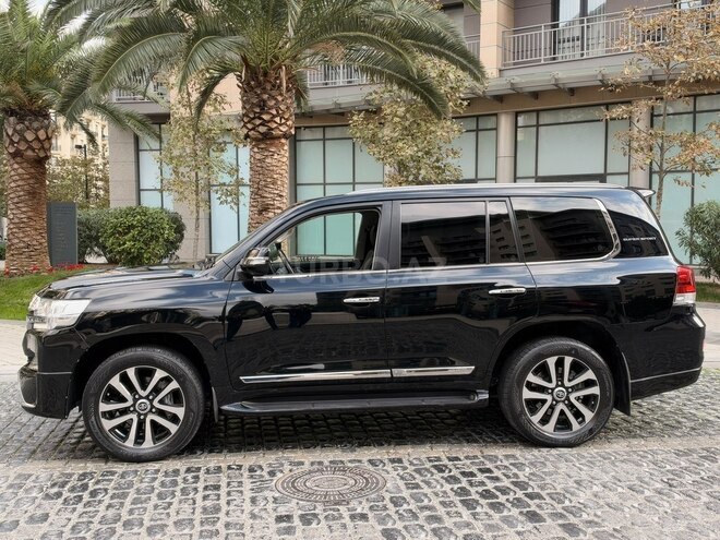 Toyota Land Cruiser 2018, 187,500 km - 4.0 l - Bakı