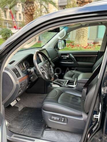 Toyota Land Cruiser 2018, 187,500 km - 4.0 l - Bakı