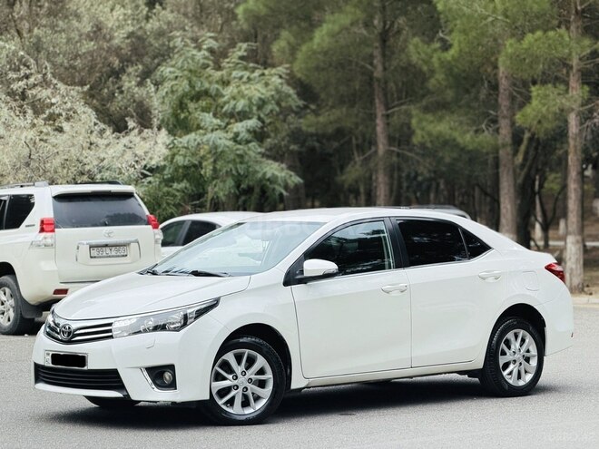 Toyota Corolla 2014, 198,000 km - 1.6 l - Bakı
