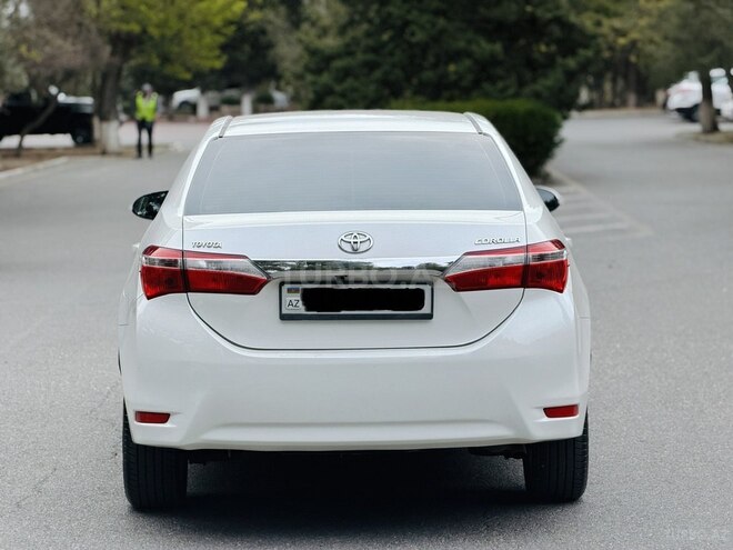 Toyota Corolla 2014, 198,000 km - 1.6 l - Bakı