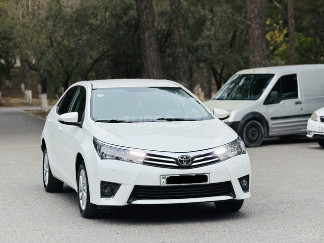 Toyota Corolla 2014, 198,000 km - 1.6 l - Bakı