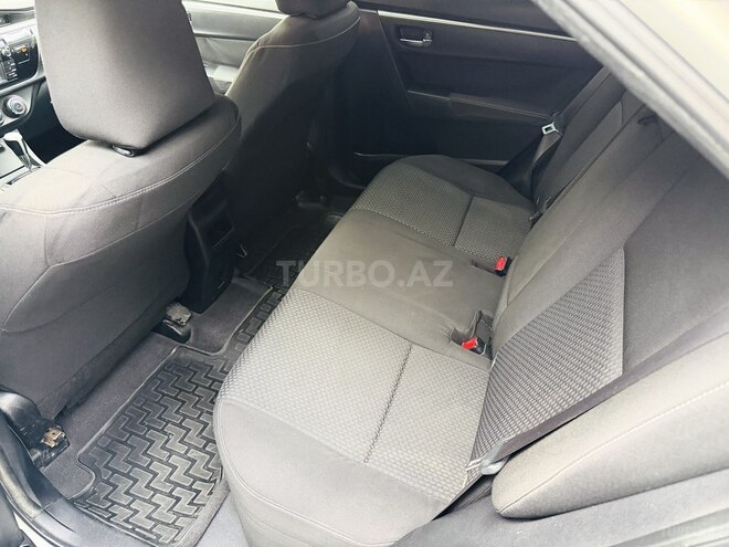Toyota Corolla 2014, 198,000 km - 1.6 l - Bakı