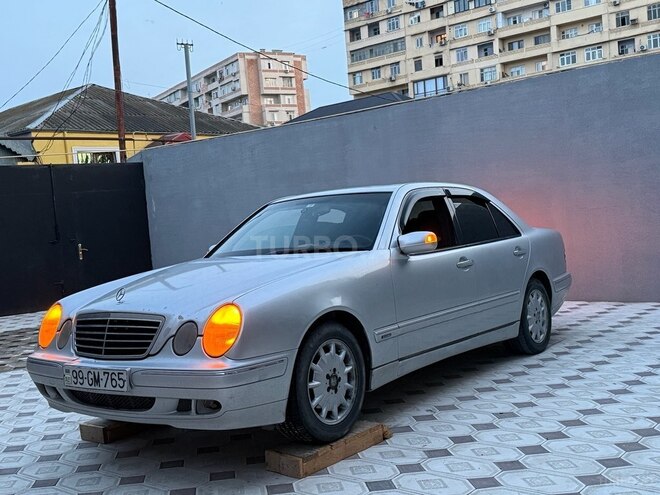 Mercedes E 220 2001, 400,000 km - 2.2 l - Bakı