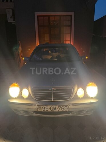 Mercedes E 220 2001, 400,000 km - 2.2 l - Bakı
