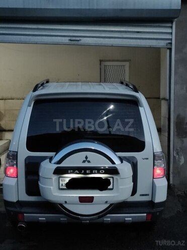 Mitsubishi Pajero 2008, 174,200 km - 3.0 l - Bakı