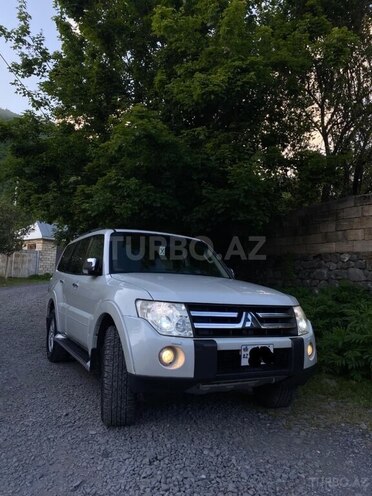 Mitsubishi Pajero 2008, 174,200 km - 3.0 l - Bakı