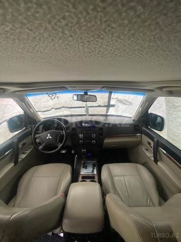Mitsubishi Pajero 2008, 174,200 km - 3.0 l - Bakı