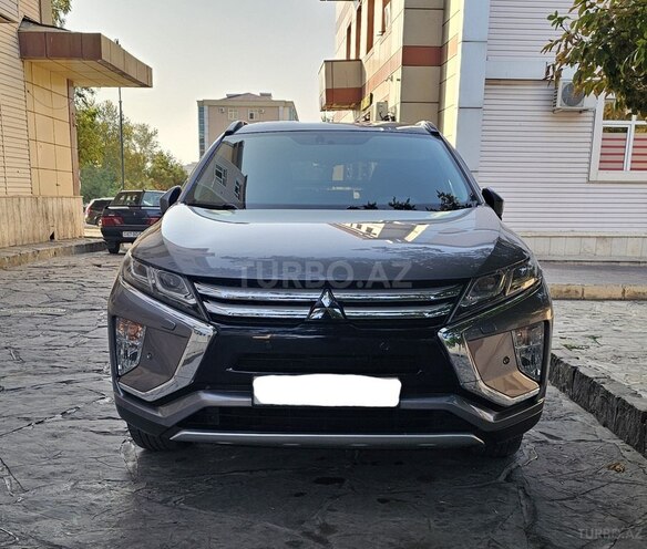 Mitsubishi Eclipse Cross 2018, 168,000 km - 2.0 л - Naxçıvan