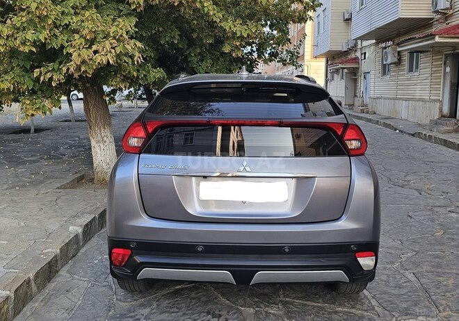 Mitsubishi Eclipse Cross 2018, 168,000 km - 2.0 л - Naxçıvan