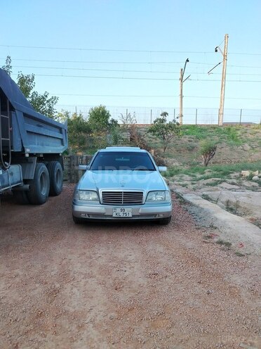 Mercedes C 220 1996, 320,000 km - 2.2 l - Sumqayıt