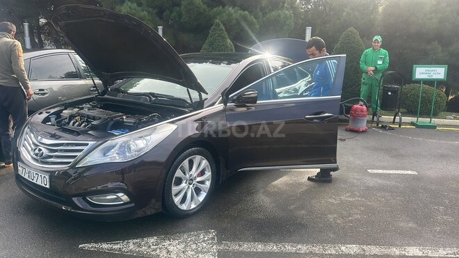 Hyundai Azera 2012, 173,000 km - 2.4 л - Gəncə
