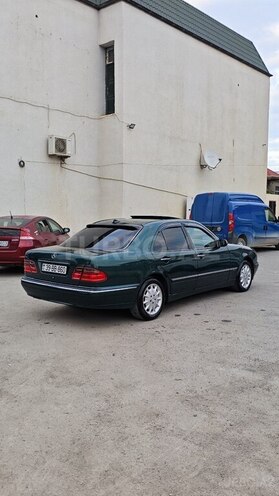 Mercedes E 280 2000, 238,515 km - 2.8 l - Sumqayıt
