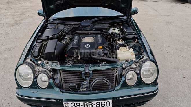 Mercedes E 280 2000, 238,515 km - 2.8 l - Sumqayıt