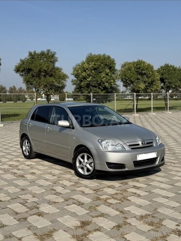 Toyota Corolla 2005, 240,000 km - 1.4 l - Bakı