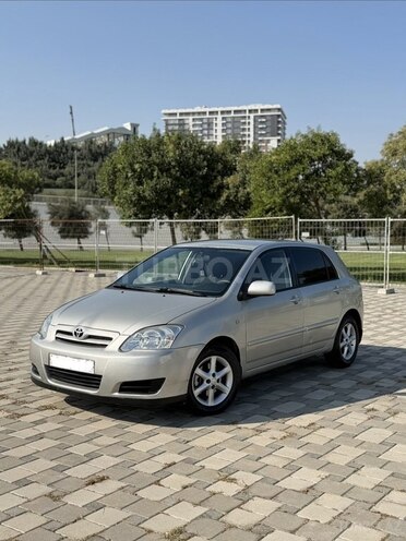 Toyota Corolla 2005, 240,000 km - 1.4 l - Bakı