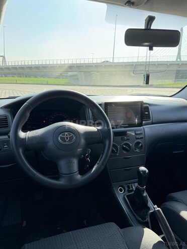 Toyota Corolla 2005, 240,000 km - 1.4 l - Bakı