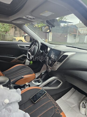 Hyundai Veloster 2011, 200,000 km - 1.6 l - Zaqatala