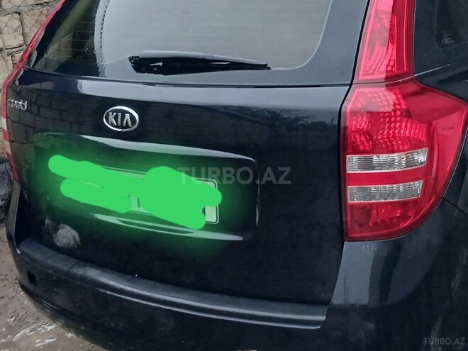 Kia  2009, 176,400 km - 1.4 l - Quba