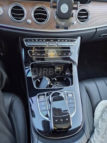 Mercedes E 300 2019, 182,000 km - 2.0 l - Bakı