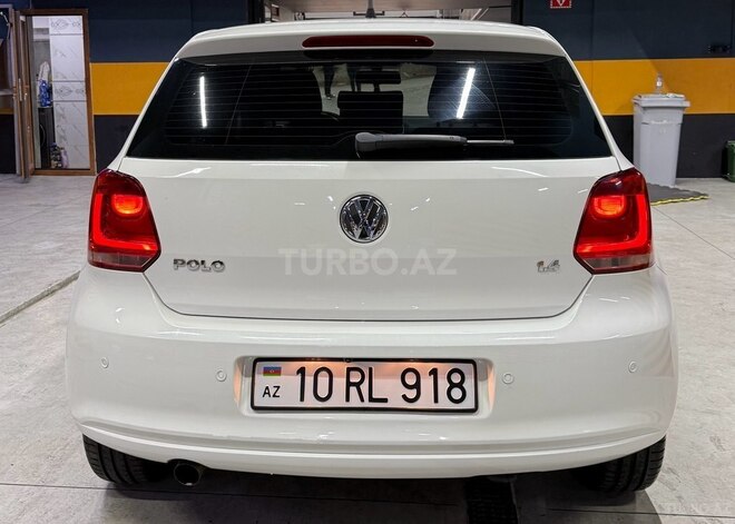 Volkswagen Polo 2010, 112,000 km - 1.4 l - Bakı