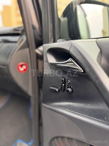 Mercedes Viano 2011, 572,000 km - 2.1 l - Bakı