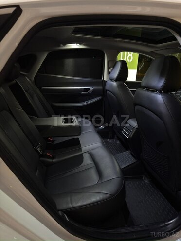 Hyundai Sonata 2025, 21,000 km - 2.5 l - Bakı