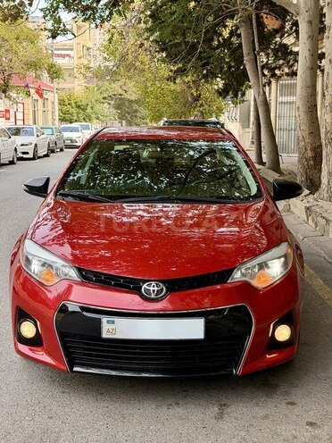 Toyota Corolla 2015, 143,919 km - 1.8 л - Bakı