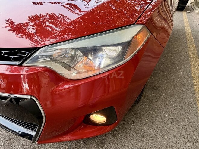 Toyota Corolla 2015, 143,919 km - 1.8 л - Bakı