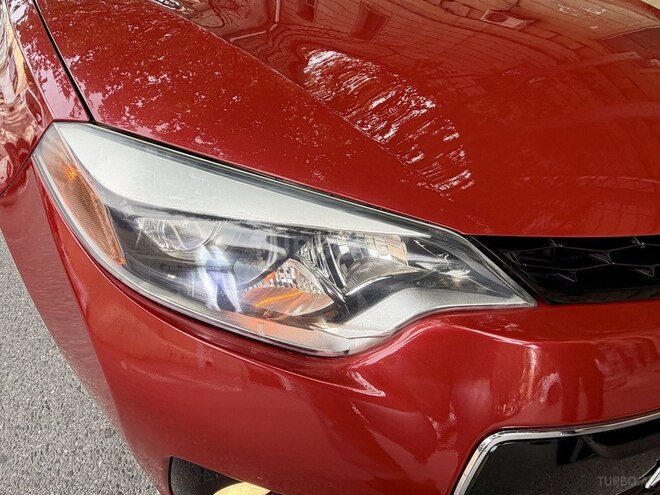 Toyota Corolla 2015, 143,919 km - 1.8 л - Bakı
