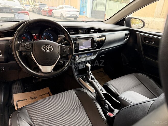 Toyota Corolla 2015, 143,919 km - 1.8 л - Bakı