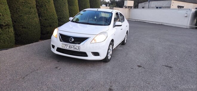 Nissan Sunny 2014, 177,000 km - 1.5 l - Bakı