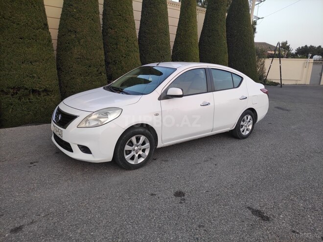 Nissan Sunny 2014, 177,000 km - 1.5 l - Bakı