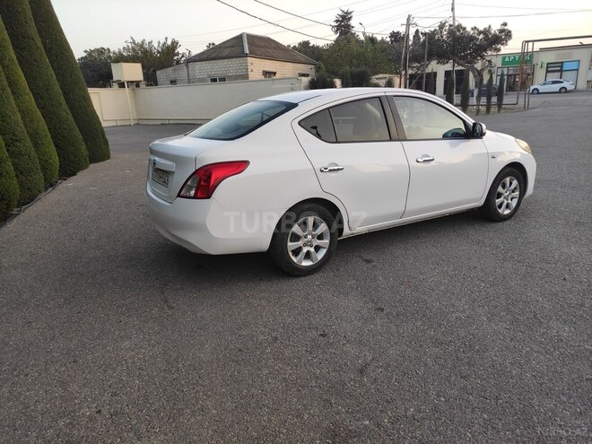 Nissan Sunny 2014, 177,000 km - 1.5 l - Bakı