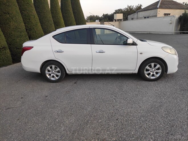 Nissan Sunny 2014, 177,000 km - 1.5 l - Bakı