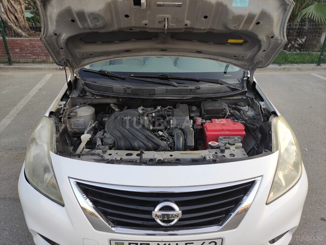 Nissan Sunny 2014, 177,000 km - 1.5 l - Bakı