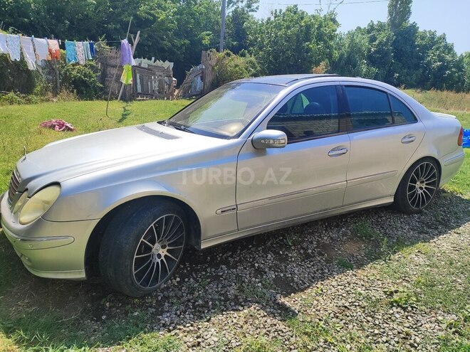 Mercedes E 240 2002, 300,000 km - 2.6 l - Bərdə