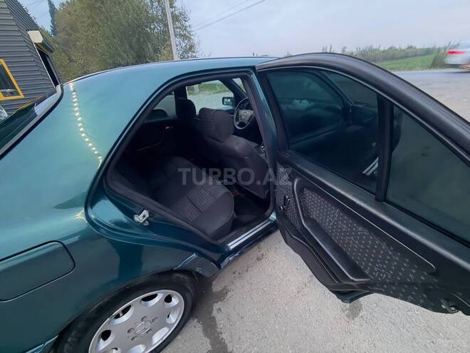 Mercedes C 180 1995, 396,000 km - 1.8 l - Bakı